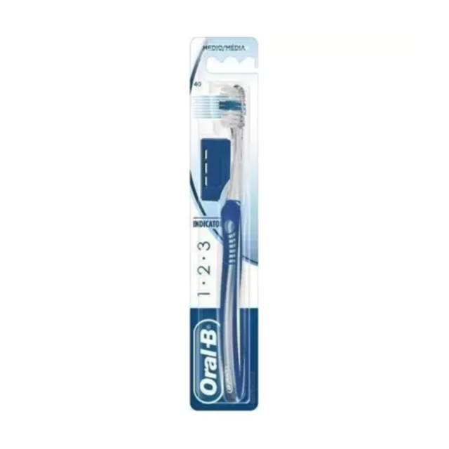 ORAL-B - 123 Indicator Medium Toothbrush 40mm Χειροκίνητη Οδοντόβουρτσα, Μέτρια , 1τμχ